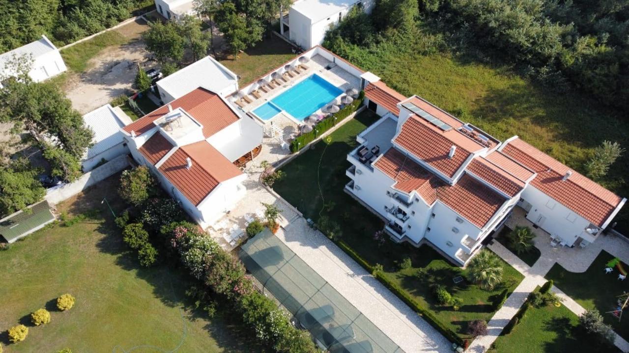 Residence Leora Ulcinj Ngoại thất bức ảnh