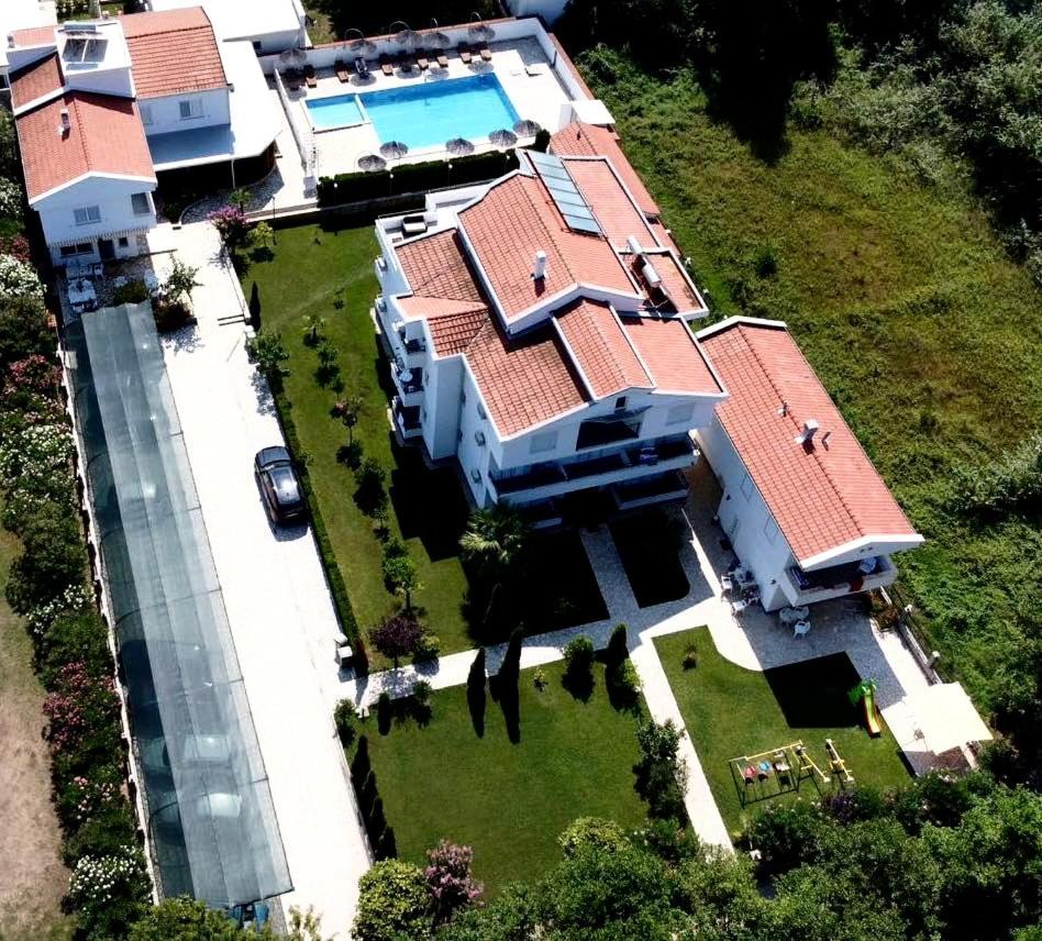 Residence Leora Ulcinj Ngoại thất bức ảnh