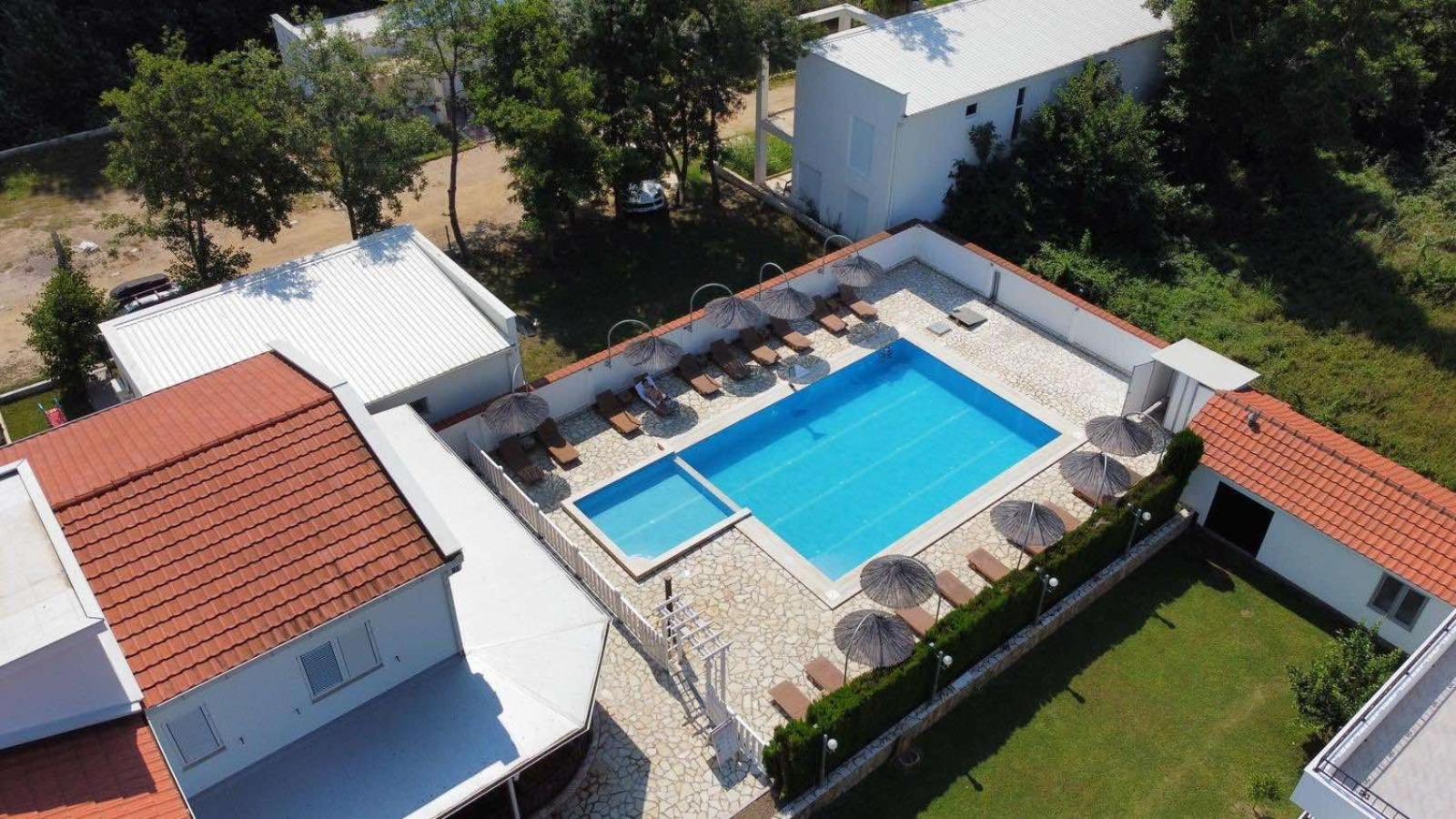 Residence Leora Ulcinj Ngoại thất bức ảnh