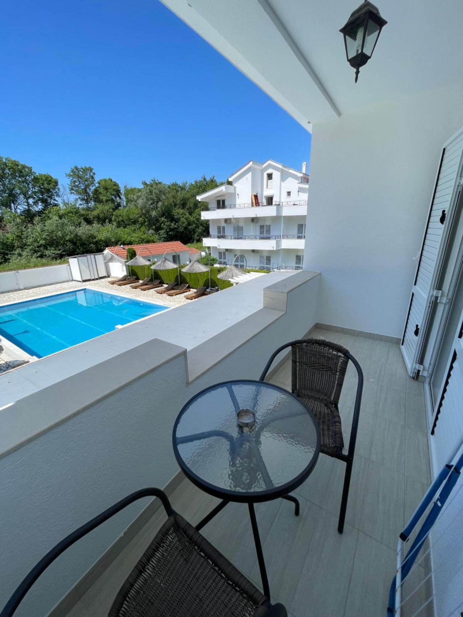 Residence Leora Ulcinj Ngoại thất bức ảnh